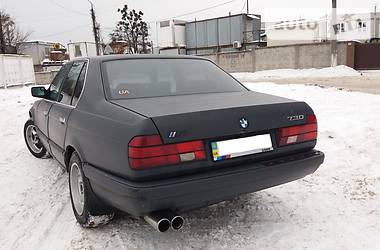 Седан BMW 7 Series 1989 в Киеве