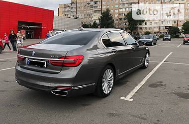 Седан BMW 7 Series 2016 в 