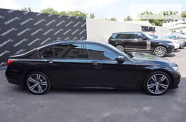 Седан BMW 7 Series 2018 в 