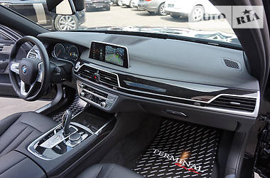 Седан BMW 7 Series 2018 в 