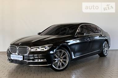 Седан BMW 7 Series 2017 в Киеве