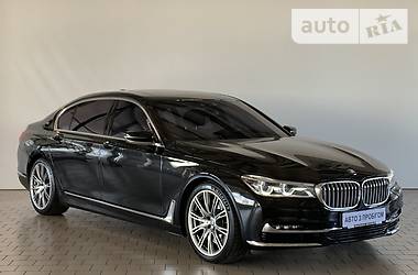 Седан BMW 7 Series 2017 в Киеве