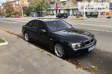 Седан BMW 7 Series 2004 в Киеве