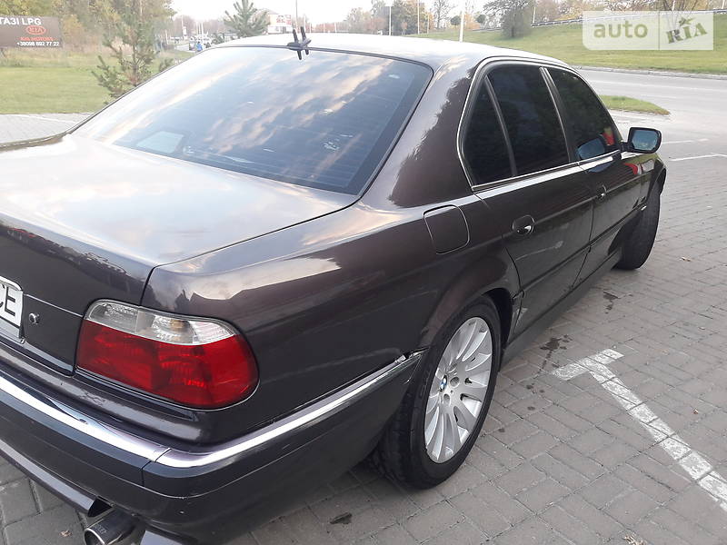 Седан BMW 7 Series 1997 в Львові