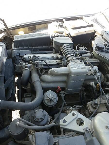 Седан BMW 7 Series 1990 в Одессе