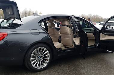 Седан BMW 7 Series 2010 в Києві