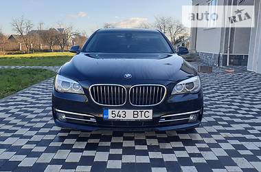 Седан BMW 7 Series 2012 в Снятині