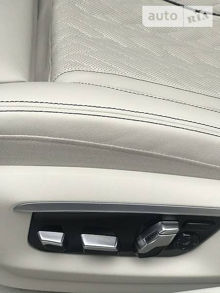 Седан BMW 7 Series 2019 в Києві