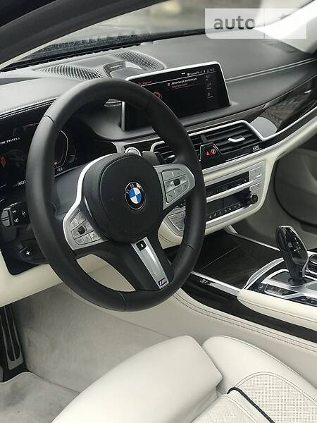 Седан BMW 7 Series 2019 в Києві
