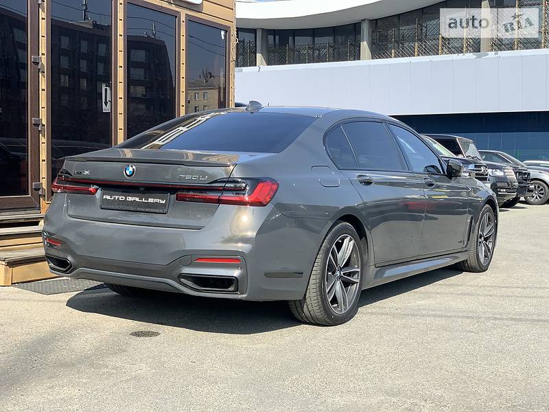 Седан BMW 7 Series 2019 в Києві фото 3 Седан BMW 7 Series 2019 в Києві
