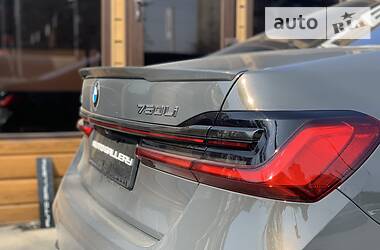 Седан BMW 7 Series 2019 в 