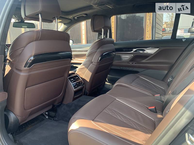 Седан BMW 7 Series 2019 в Києві фото 24 Седан BMW 7 Series 2019 в Києві