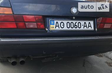 Седан BMW 7 Series 1990 в 