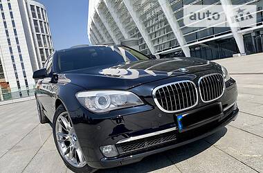 Седан BMW 7 Series 2011 в 