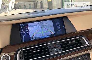 Седан BMW 7 Series 2011 в 