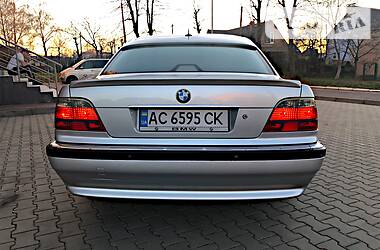 Седан BMW 7 Series 2001 в 