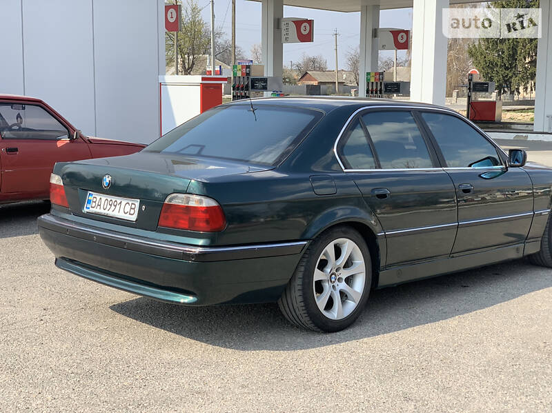 Седан BMW 7 Series 1996 в Знам'янці