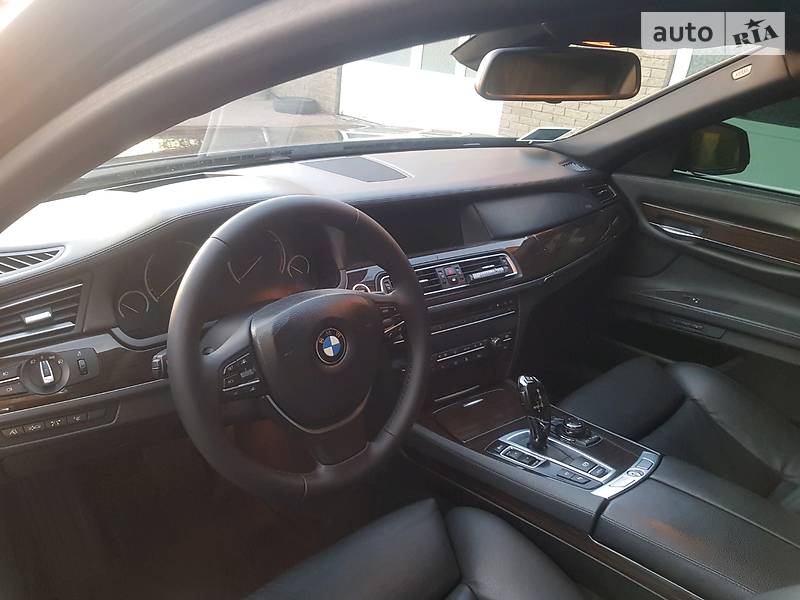 Седан BMW 7 Series 2009 в Вінниці