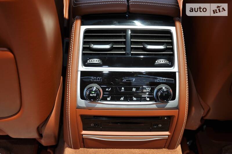 Седан BMW 7 Series 2017 в Одессе