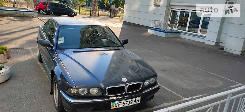 Седан BMW 7 Series 1996 в 