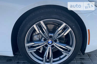 Седан BMW 7 Series 2011 в 