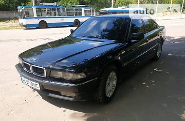 Седан BMW 7 Series 1995 в Днепре