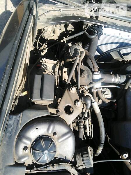 Седан BMW 7 Series 1987 в Одессе
