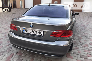 Седан BMW 7 Series 2006 в Ровно