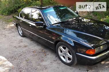 Седан BMW 7 Series 1994 в Гнивани