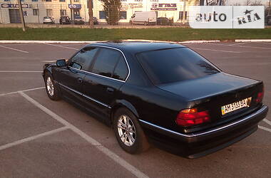 Седан BMW 7 Series 1994 в Житомире