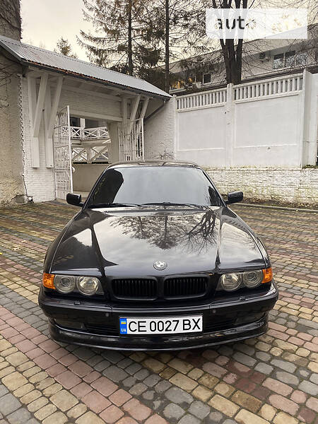 Седан BMW 7 Series 2001 в Черновцах