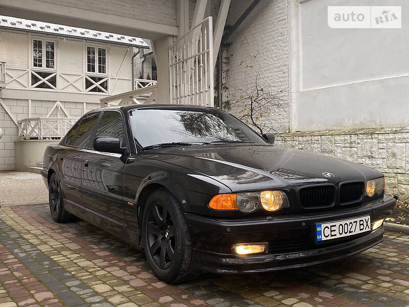 Седан BMW 7 Series 2001 в Черновцах