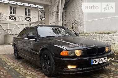 Седан BMW 7 Series 2001 в Чернівцях