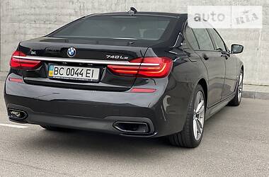 Седан BMW 7 Series 2016 в Киеве