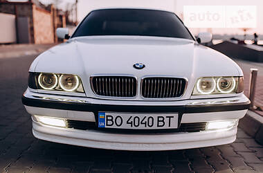 Седан BMW 7 Series 1995 в Тернополі