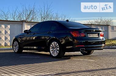 Седан BMW 7 Series 2014 в Одессе