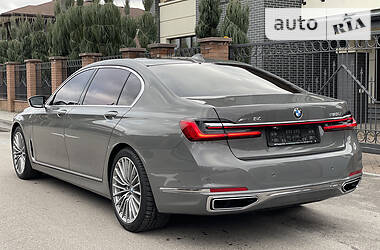 Седан BMW 7 Series 2019 в Киеве