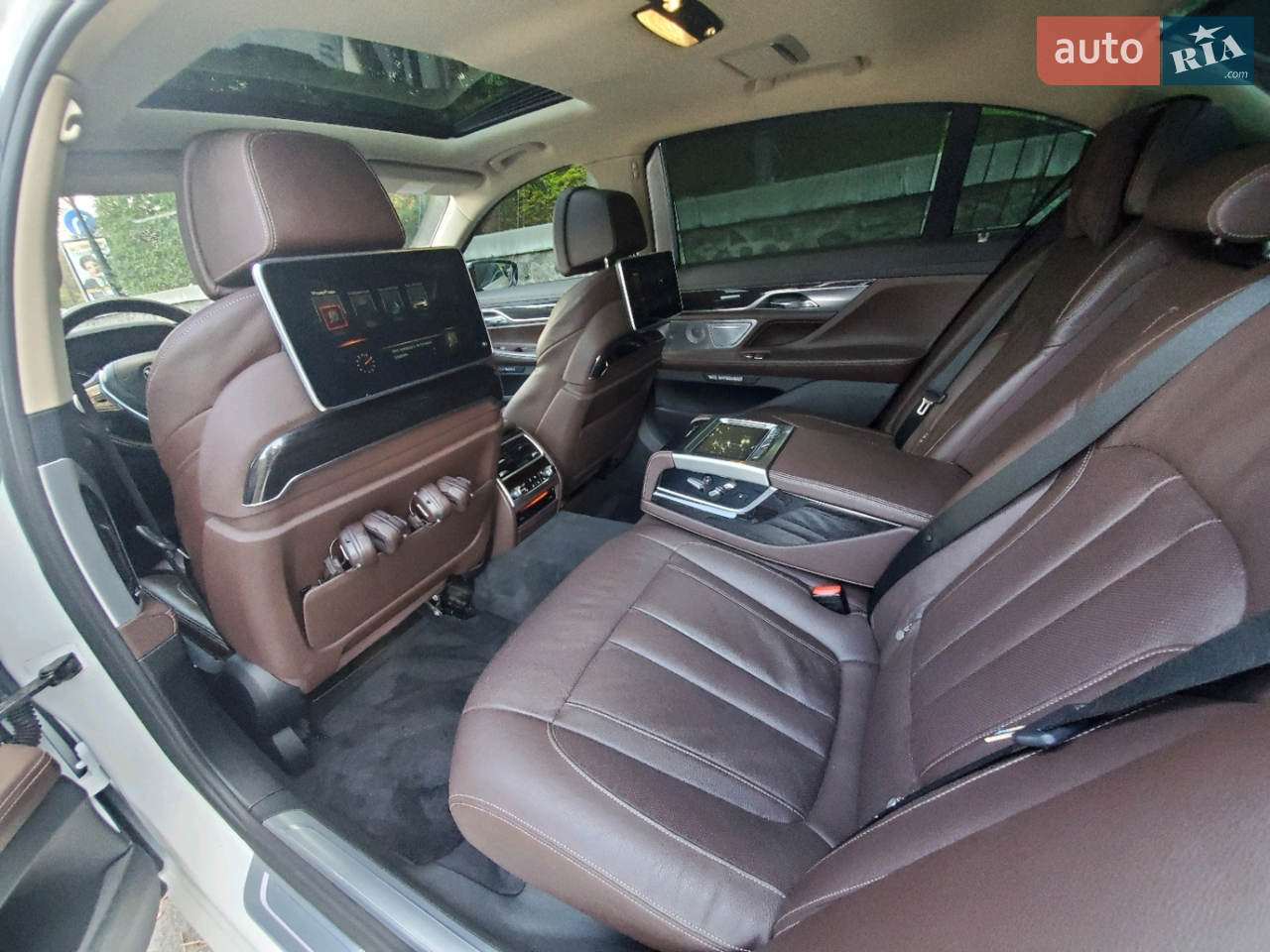 2015 BMW 7er - мініатюра 32