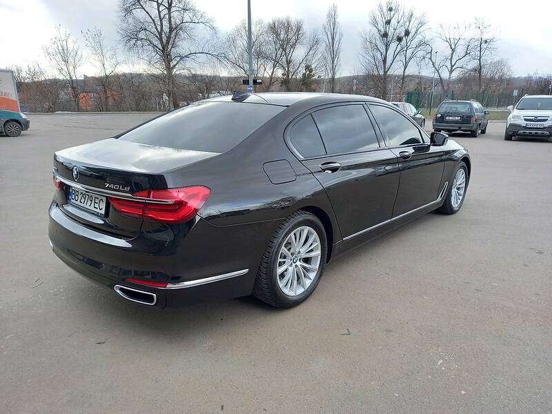 Седан BMW 7 Series 2017 в Києві