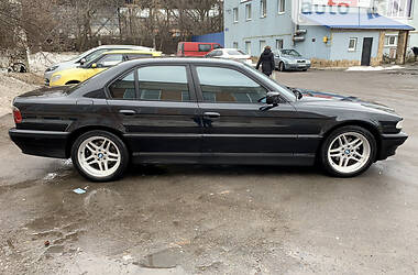 Седан BMW 7 Series 2000 в Рівному