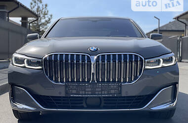 Седан BMW 7 Series 2019 в Києві