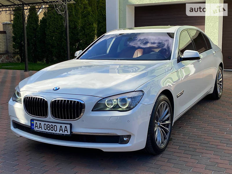 Седан BMW 7 Series 2011 в Киеве