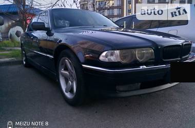 Седан BMW 7 Series 2000 в Києві