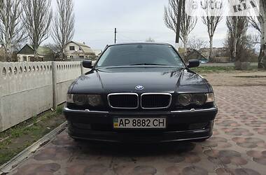 Седан BMW 7 Series 1999 в Мелитополе