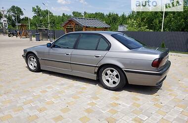 Седан BMW 7 Series 1998 в Львове