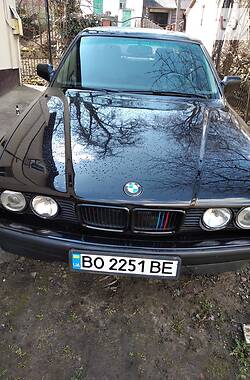 Седан BMW 7 Series 1992 в Кременце