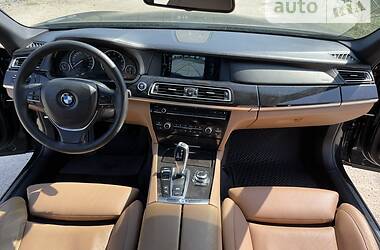 Седан BMW 7 Series 2011 в Киеве