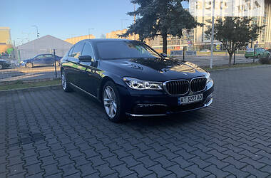 Седан BMW 7 Series 2017 в Івано-Франківську