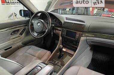 Седан BMW 7 Series 2000 в Киеве