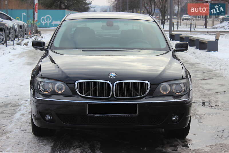 Седан BMW 7 Series 2005 в Днепре